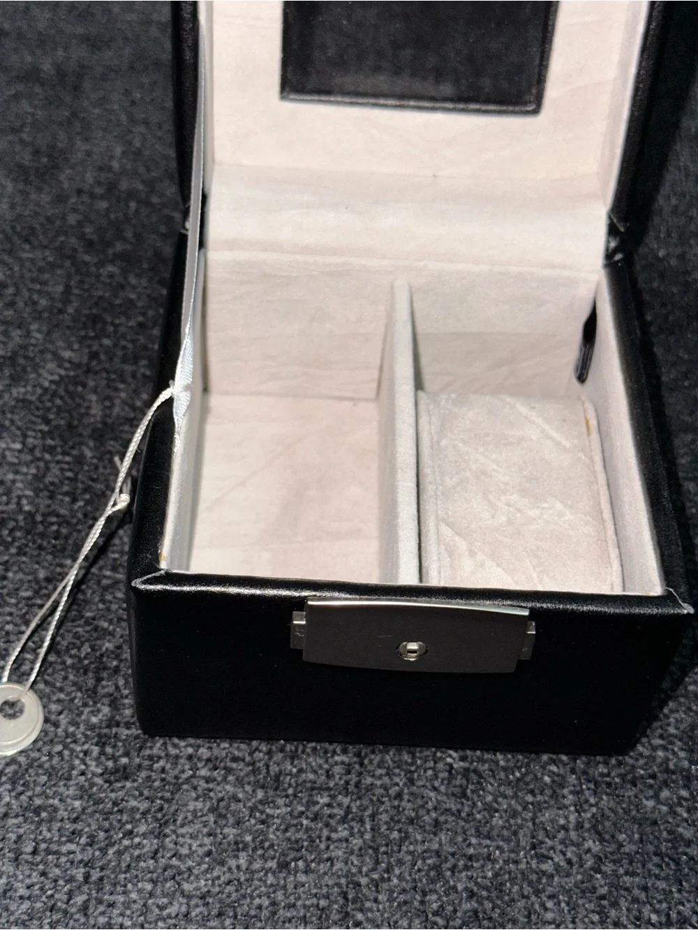 ROYCE New York Black Leather Watch Box